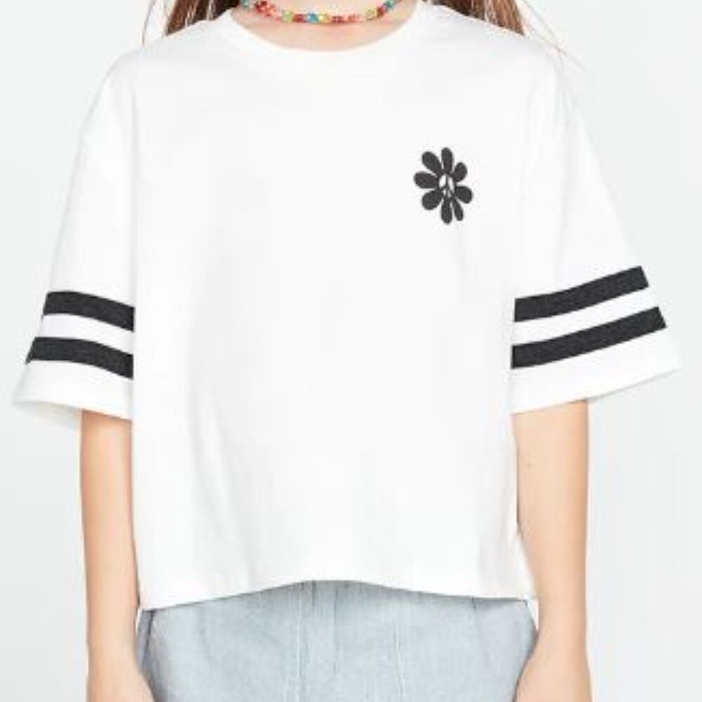 NEW Volcom Girl’s Truly Stoked Tee Short Sleeve Adorable Tee Girls Size XS